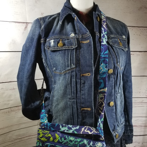 GAP Jackets & Blazers - GAP Classic Denim Jacket Size Small